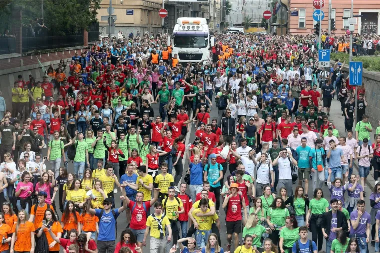 Maturanti se okupali u Mandu&scaron;evcu pa krenuli prema Bundeku: Hitna pomoć imala dvije intervencije