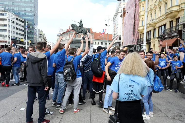 Maturanti se okupali u Mandu&scaron;evcu pa krenuli prema Bundeku: Hitna pomoć imala dvije intervencije