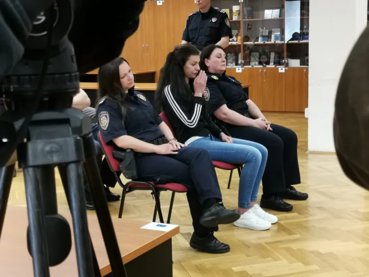 Sva lica 'krvave' Nu&scaron;e u sudnici: 12 godina zatvora jer je brutalno ubila biv&scaron;eg dečka