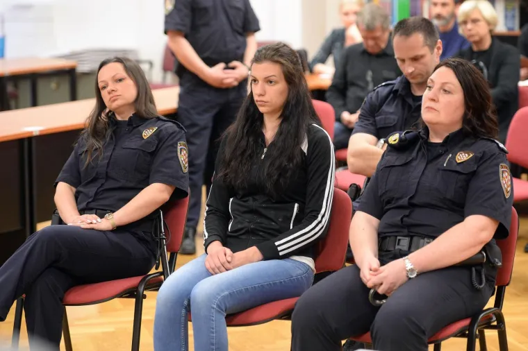 Sva lica 'krvave' Nu&scaron;e u sudnici: 12 godina zatvora jer je brutalno ubila biv&scaron;eg dečka