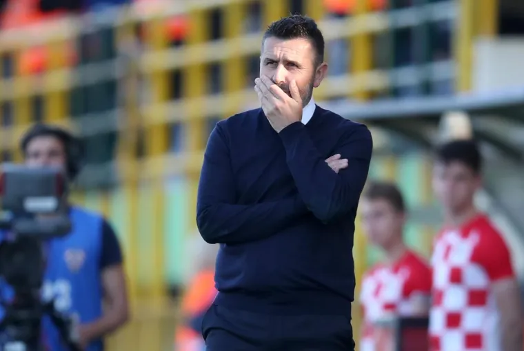 SLIKE GOVORE VI&Scaron;E OD TISUĆU RIJEČI: Modra tuga na Aldo Drosini