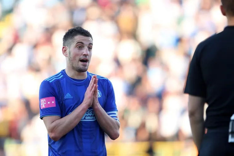 SLIKE GOVORE VI&Scaron;E OD TISUĆU RIJEČI: Modra tuga na Aldo Drosini