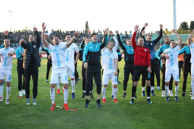 PRIZORI ZA PAMĆENJE, TRENUCI ZA VJEČNOST: Pogledajte kako se sunce vratilo na Kvarner