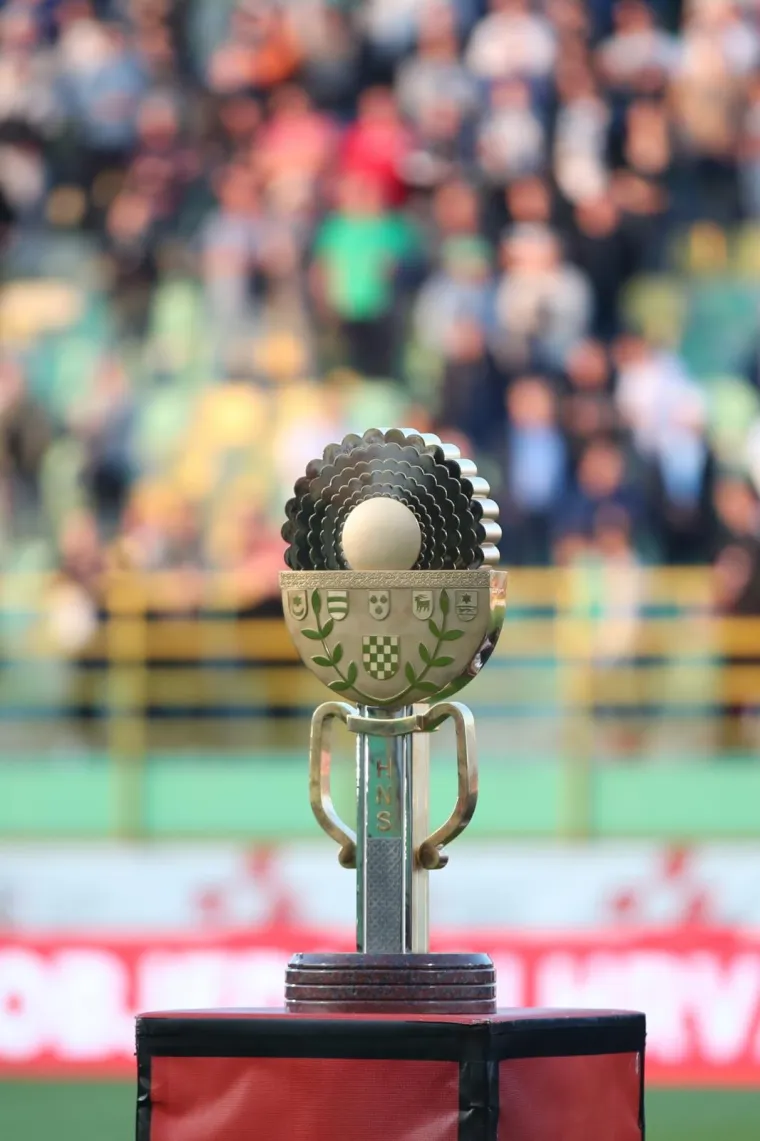 PRIZORI ZA PAMĆENJE, TRENUCI ZA VJEČNOST: Pogledajte kako se sunce vratilo na Kvarner