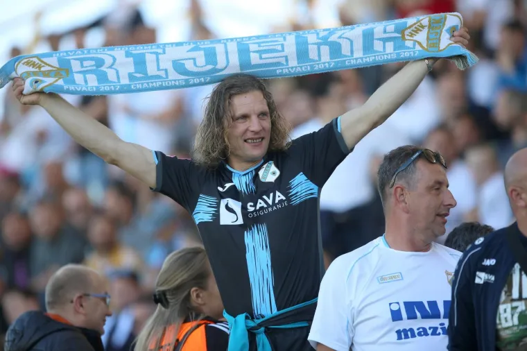 LUDNICA U PULI: Tribine gore, Armada i Boysi napunili Aldo Drosinu do posljednjeg mjesta