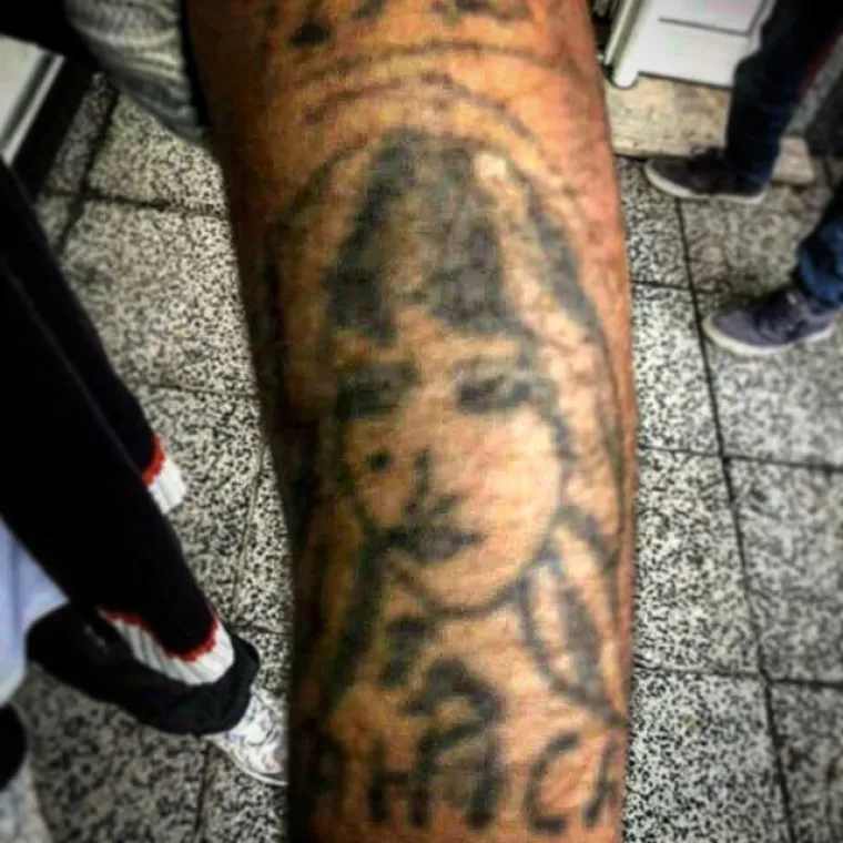 JNA tetovaže, imena djevojaka... Evo kako danas izgledaju plavozelene uspomene iz nekog pro&scaron;log doba