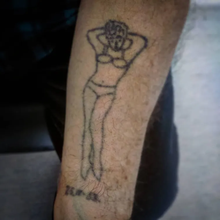 JNA tetovaže, imena djevojaka... Evo kako danas izgledaju plavozelene uspomene iz nekog pro&scaron;log doba