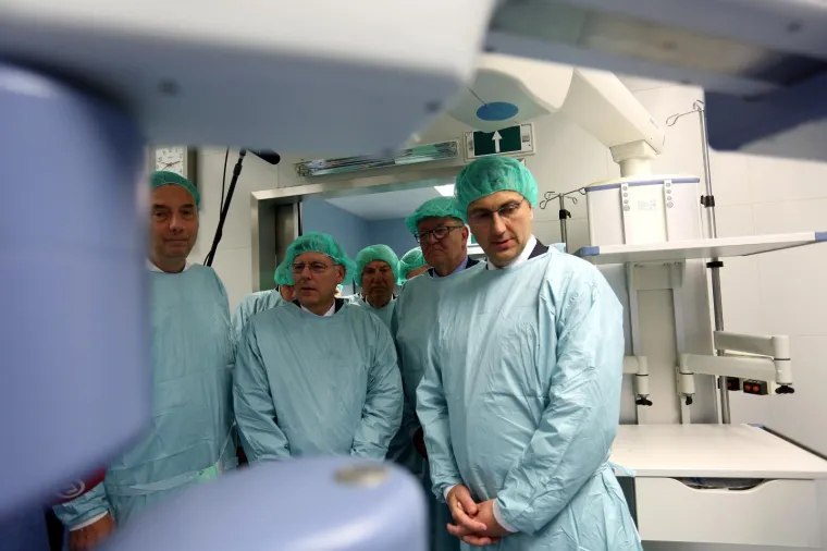 KBC Zagreb: Stigao prvi robotski sustav! Roboti do sada operirali pet pacijenata