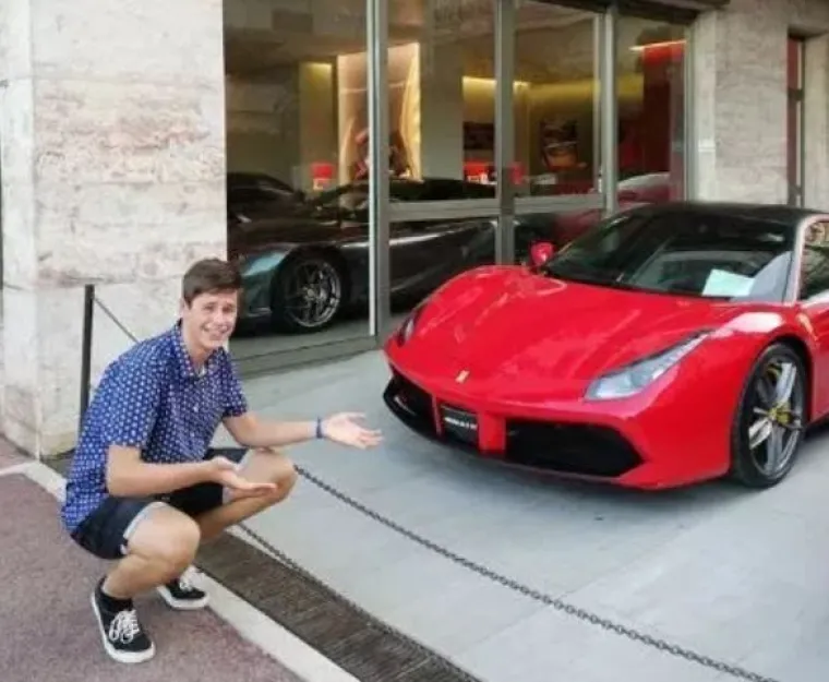 'Ne toliko bogati klinci Instagrama' izruguju se snobovima omladine, fotke će Vas nasmijati do suza