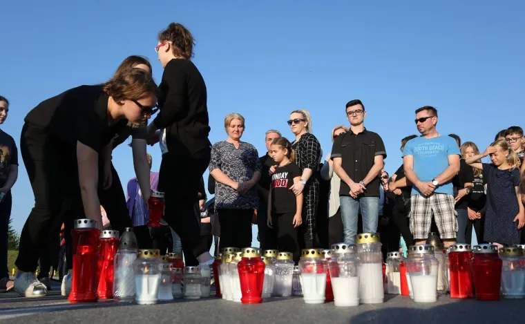 Stanovnici Blata okupili se na mirnom prosvjedu i položili lampa&scaron;e na mjesto nesreće