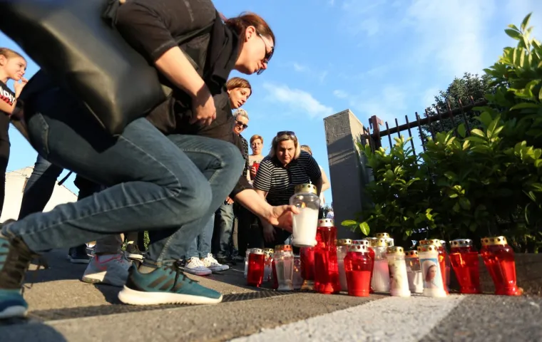 Stanovnici Blata okupili se na mirnom prosvjedu i položili lampa&scaron;e na mjesto nesreće