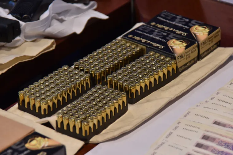 &Scaron;estero uhićenih stari znanci policije: U akciji Batana zaplijenili veće količine droge i oružja