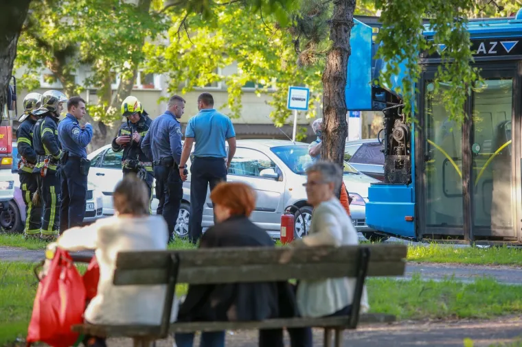 Na Selskoj cesti zapalio se ZET-ov autobus