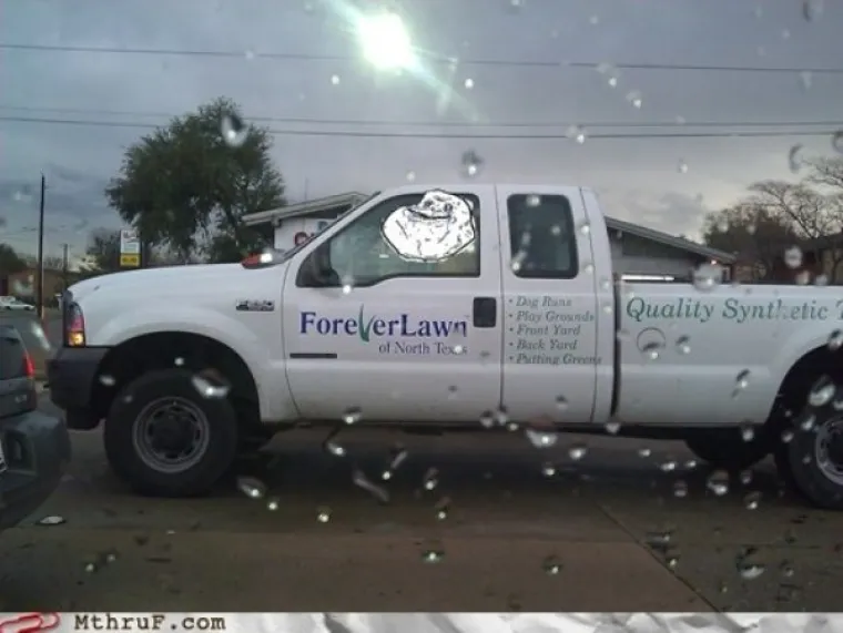 Nije im lako, ali barem nisu izgubili smisao za humor