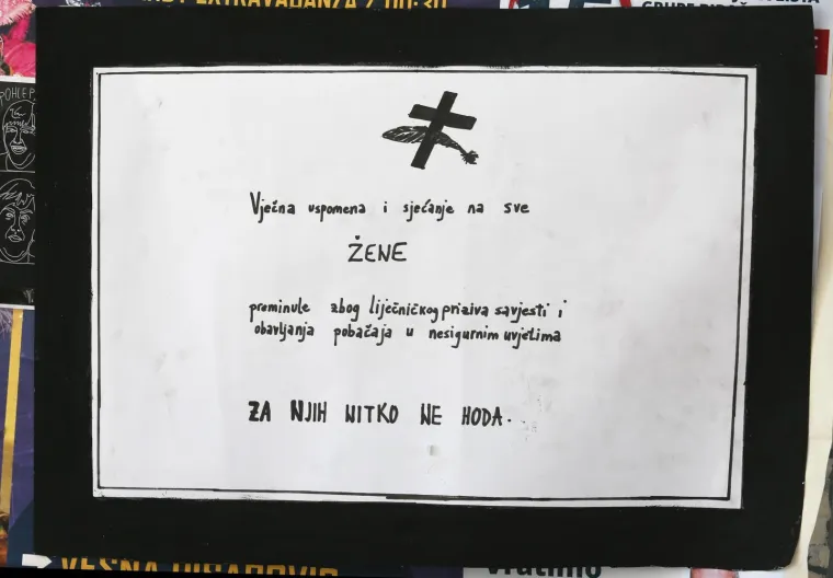 'Hod za život' u Zadru protiv pobačaja, protuprosvjednici im poručili: 'Mar&scaron; iz moje vagine!'