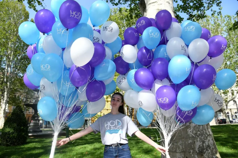 POČEO HOD ZA ŽIVOT: Okupljanje počelo na Zrinjevcu