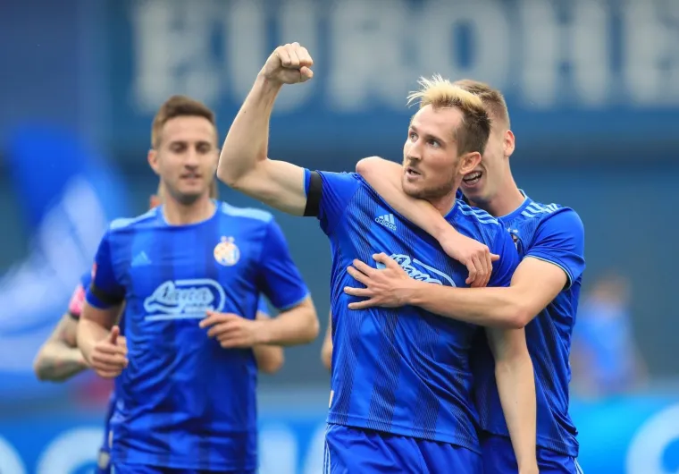 Maksimir slavi naslov! Dinamo pred oko 15 tisuća gledatelja pobijedio Hajduk!