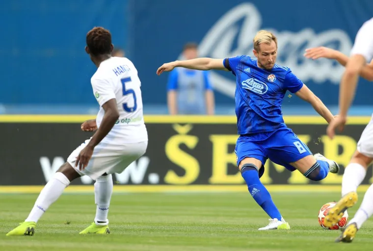 Maksimir slavi naslov! Dinamo pred oko 15 tisuća gledatelja pobijedio Hajduk!