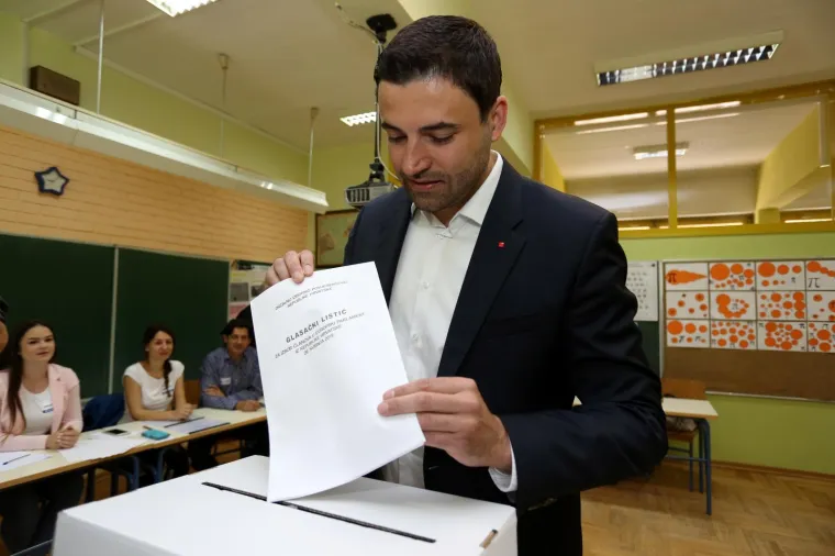 Političari na birali&scaron;tima: 'Važno je da &scaron;to vi&scaron;e građana izađe na izbore'