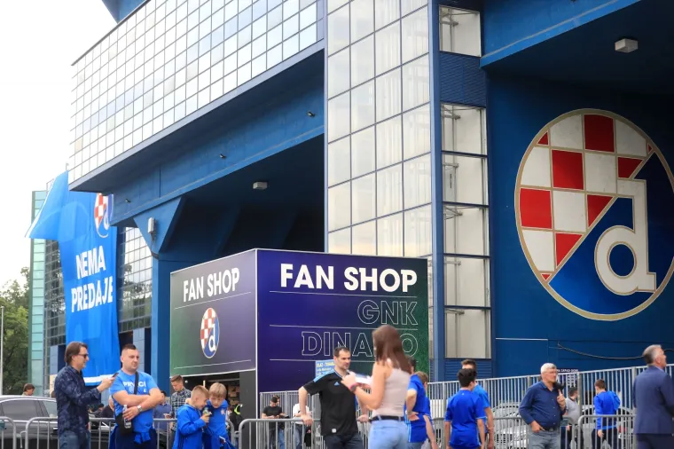 BOYSI RAZVILI BRUTALAN TRANSPARENT: Torcida se od ovog neće dugo oporaviti