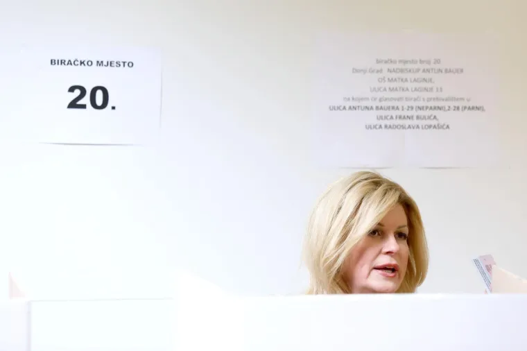 KOLINDA I JAKOV OBAVILI GLASANJE: U trenutku zaokruživanja jedno drugom uputili znakovit pogled