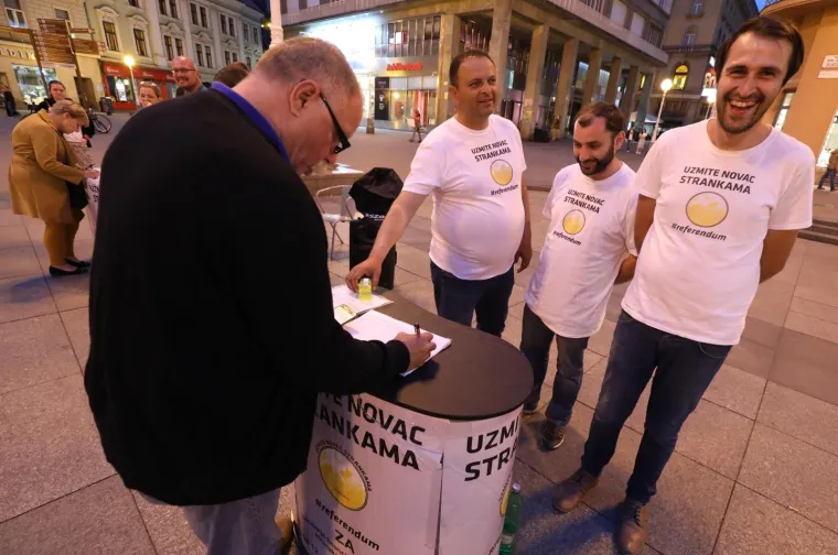 ŽIVOZIDA&Scaron;I BOJKOTIRAJU MEDIJE, ALI NE MIRUJU: I dalje skupljaju potpise za referendum