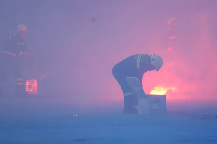 MAKSIMIR GORI: Pogledajte zbog čega je derbi u vi&scaron;e navrata prekinut i kako su Boysi dočekali kraj utakmice