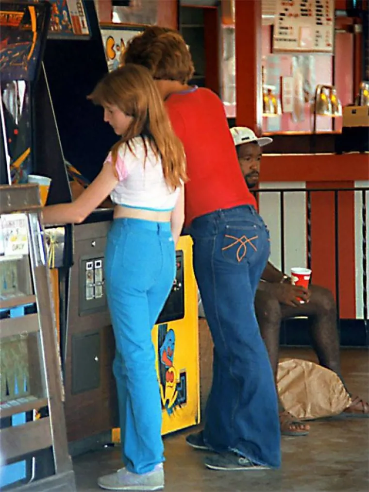 Jer osamdesete su bile godine: Walkmani, kazetofoni na ramenu i ostali biseri iz nekog drugog vremena