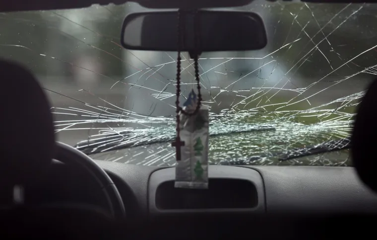 Natočio gorivo pa odjurio! U bijegu pred policijom probio rampu na Lučkom