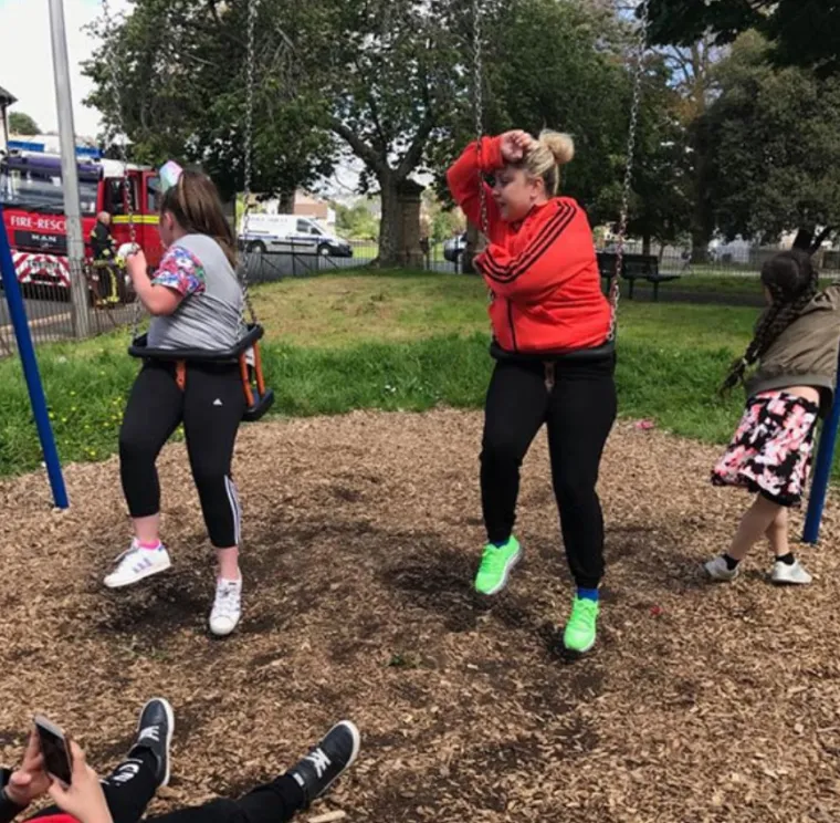 KAD ODRASLI NE ODRASTU: Imitirali su svoje klince, a na kraju su ih morali spa&scaron;avati vatrogasci