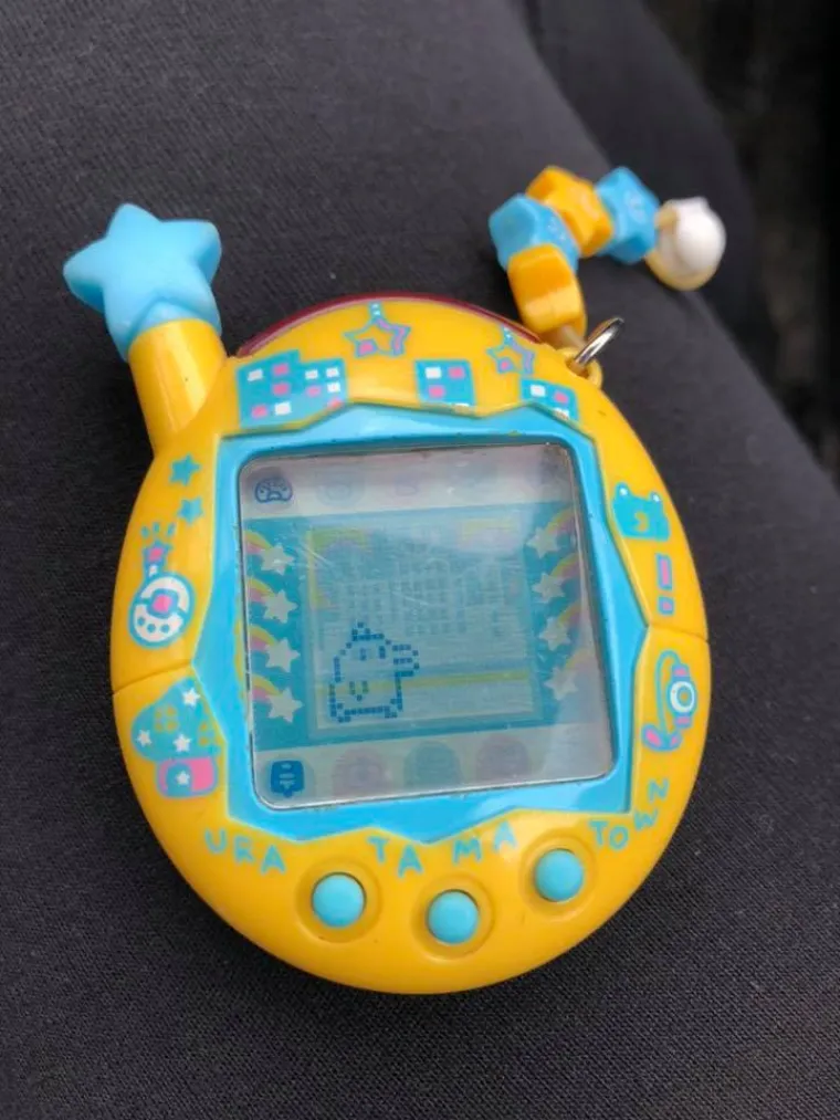 Tamagotchi se vraća nakon 23 godine: Voljena igračka devedesetih među djecom je nekad bila statusni simbol