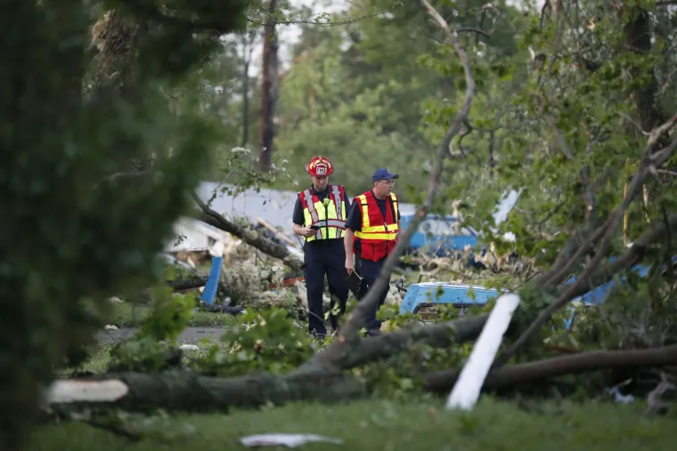 Tornado poharao Ohio: Više od 60.000 domova i tvrtki bez struje, najmanje 35 ljudi ozlijeđeno