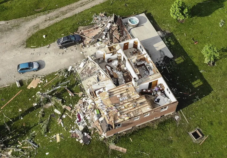 Tornado poharao Ohio: Više od 60.000 domova i tvrtki bez struje, najmanje 35 ljudi ozlijeđeno