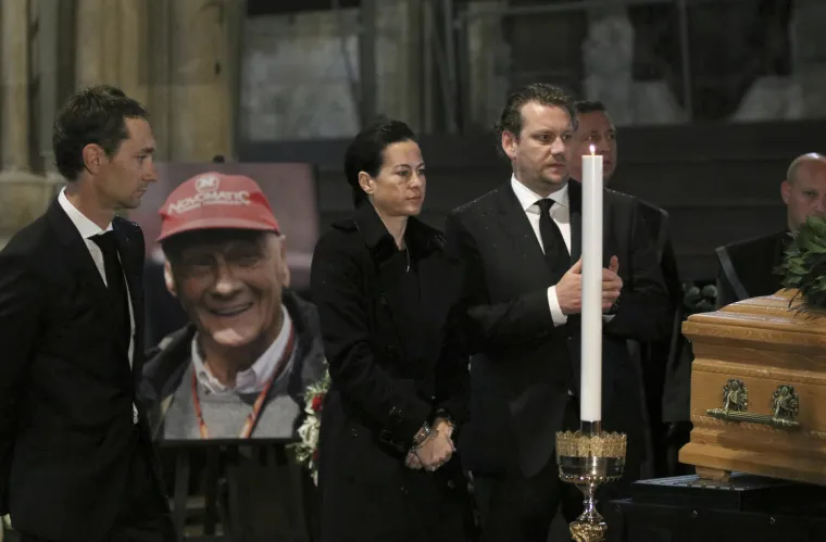 Tisuće se oprostile od Laude: 'Stajao sam sat vremena, ali definitivno je vrijedilo...'