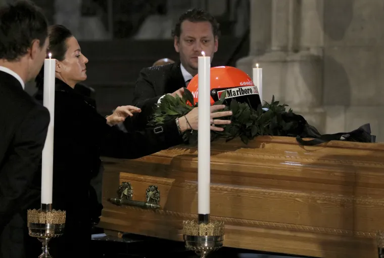 Tisuće se oprostile od Laude: 'Stajao sam sat vremena, ali definitivno je vrijedilo...'