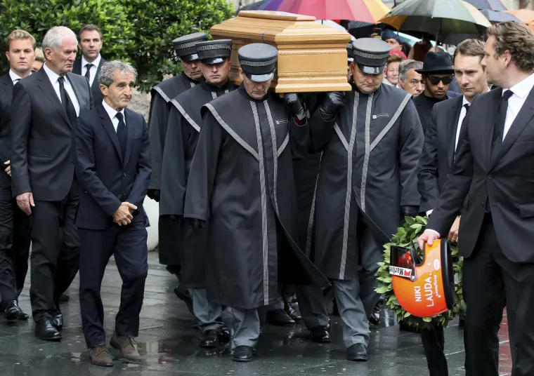 Tisuće se oprostile od Laude: 'Stajao sam sat vremena, ali definitivno je vrijedilo...'