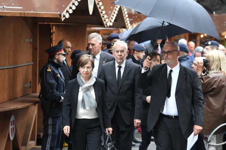 Austrijski predsjednik Alexander Van der Bellen i njegova supruga Doris Schmidauer, foto: Profimedia
