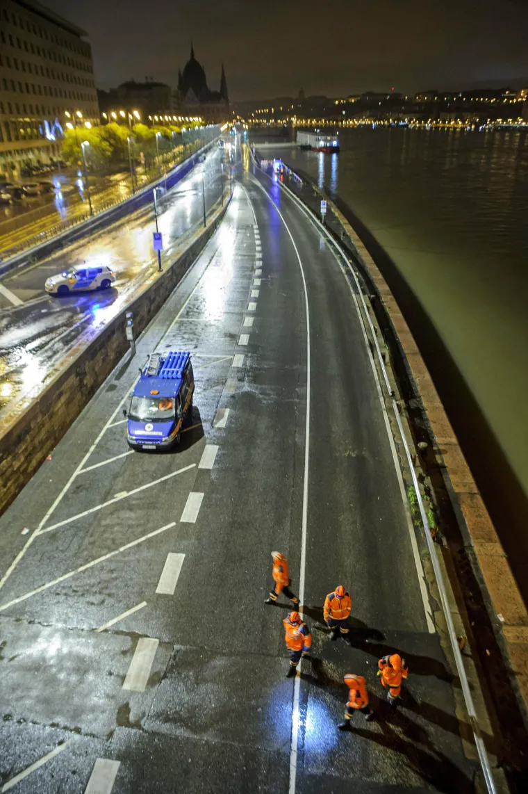 Dunavsko mjesto užasa: Najmanje 7 poginulih u prevrtanju broda! Za 19 nestalih, među kojima je i dijete, se jo&scaron; traga