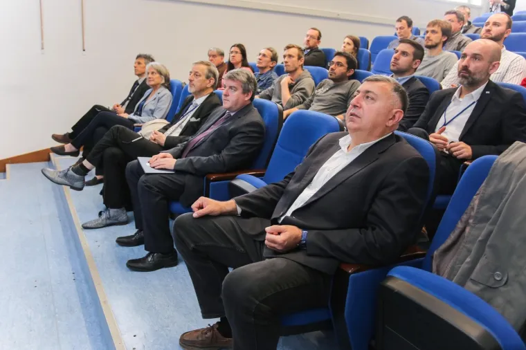 RUĐER PREDSTAVIO VRHUNSKU TEHNOLOGIJU: U Institutu Ruđer Bošković pušten u pogon ionski izvor za He snopove