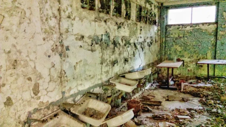 Fotoreportaža iz grada duhova: Černobilske kuće i &scaron;kole zjape prazne, a jeziva ti&scaron;ina ulijeva strah u kosti