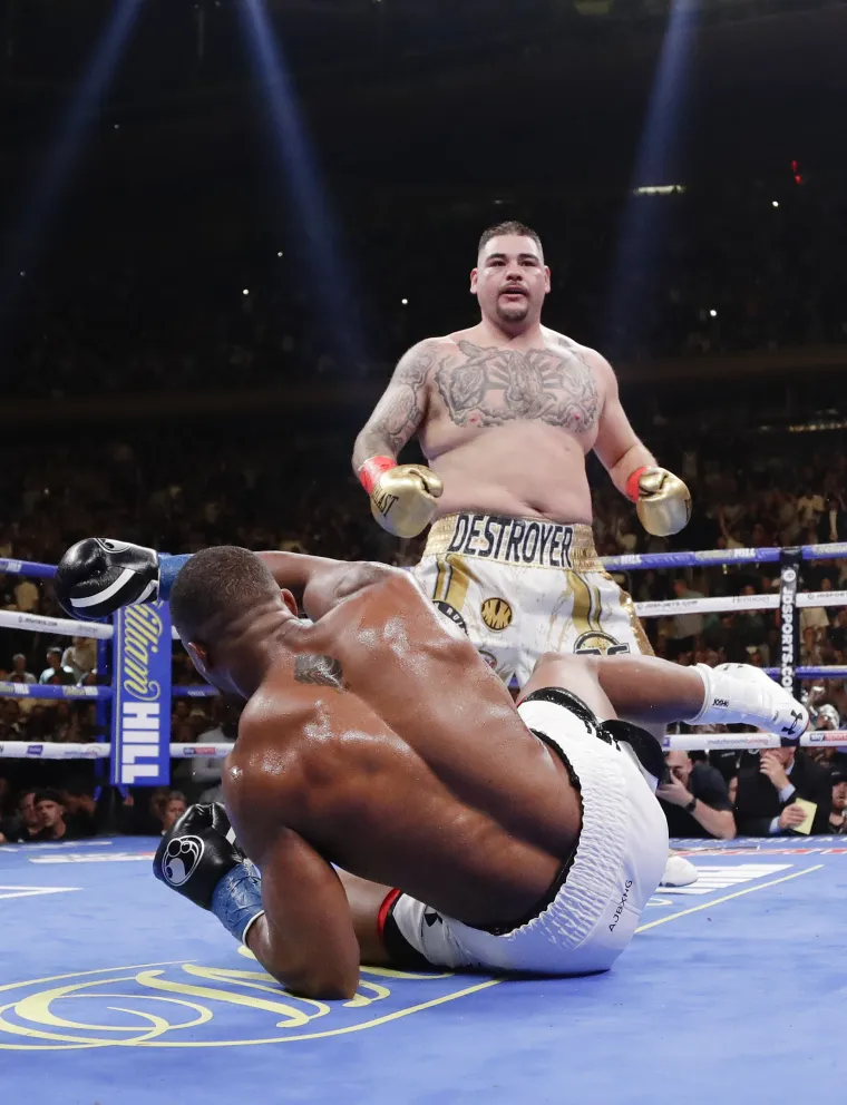 Show kojem se nitko nije nadao! Meksikanac Andy Ruiz nokautirao prvaka Anthonya Joshuu