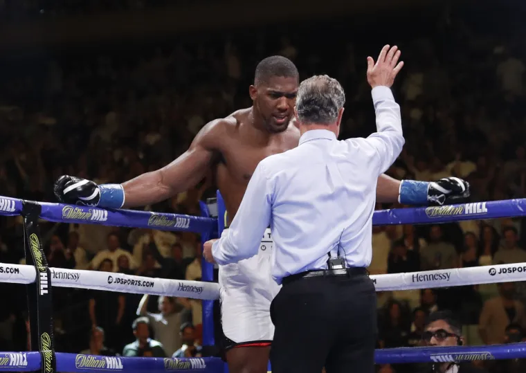 Show kojem se nitko nije nadao! Meksikanac Andy Ruiz nokautirao prvaka Anthonya Joshuu