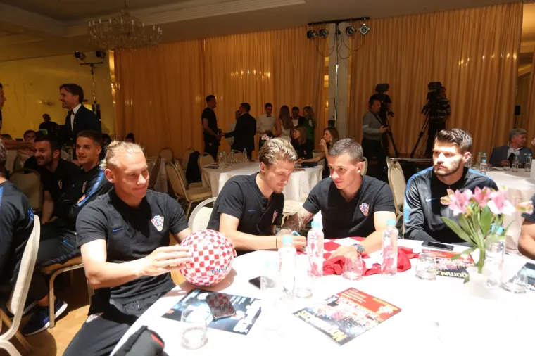 Trofej Nogometa&scaron;: Modrić sedmi put najbolji, Daniju Olmu dvije nagrade