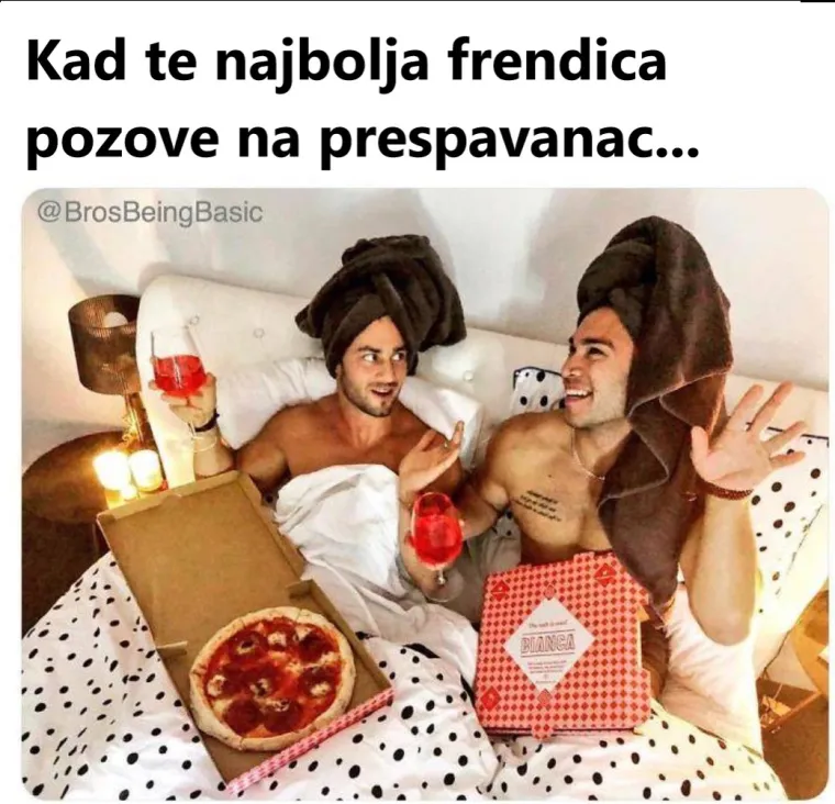 Ismijali ih na najjače: Dečki glume Instagramu&scaron;e i pritom se odlično zabavljaju