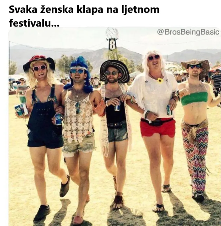 Ismijali ih na najjače: Dečki glume Instagramu&scaron;e i pritom se odlično zabavljaju