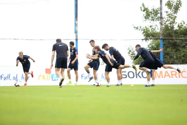 VATRENI DRIL UOČI WALESA: Ni&scaron;ta se ne prepu&scaron;ta slučaju