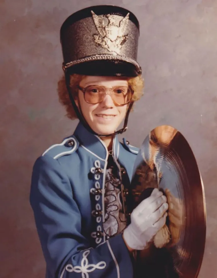 NJIH RODITELJI ZAISTA NISU VOLJELI: Nisu krenuli ni u srednju školu, a već su od njih napravili starce