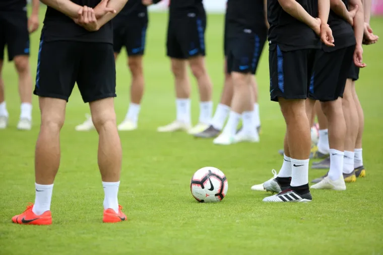 Hrvatska spremna za Wales! Na trening stigli najbolji nogometa&scaron; svijeta i prvak Europe