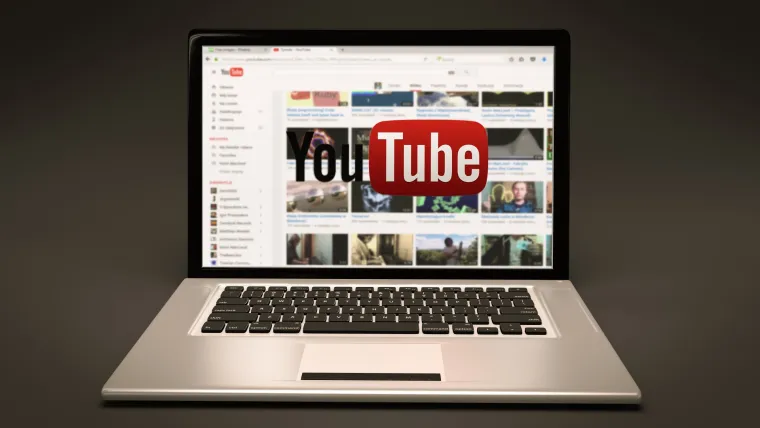 Nećete vjerovati što se na internetu dogodi u samo jednoj minuti: Potrošimo milijun dolara...