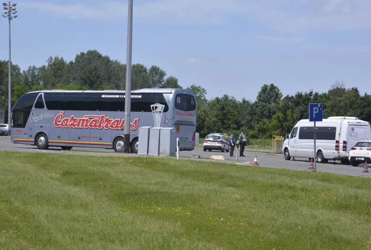 Mjesto užasa! Kamion se nije mogao zaustaviti na odmori&scaron;tu, poginulo dvoje djece